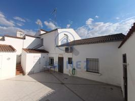 Casa - Chalet en venta en La Granjuela de 154 m2 photo 0