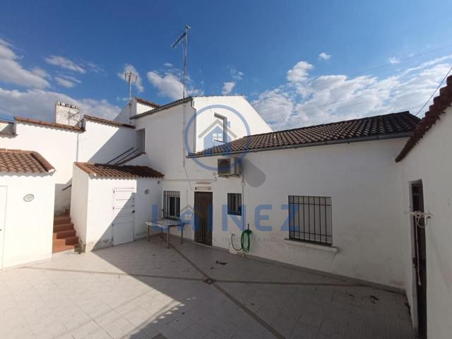 Casa - Chalet en venta en La Granjuela de 154 m2 photo 0