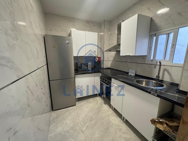 Adosado en venta en Bujalance de 162 m2 photo 0