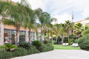 Villa modernista reformada con acabados de lujo en Sarrià photo 0