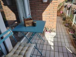 Piso en venta en María Berdiales photo 0