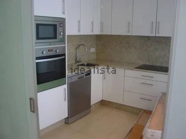 Chalet adosado en venta en Gondomar photo 0