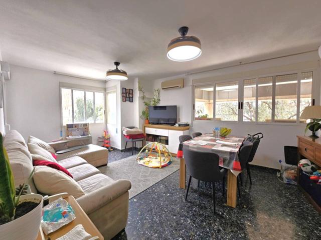 Piso en venta en Zona Avinguda al Vedat photo 0