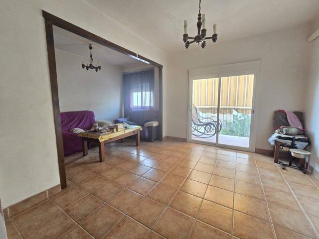 Piso en venta en Benetússer photo 0