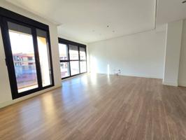 ¡SE VENDE PRECIOSO PISO SEMINUEVO EN PICASSENT! photo 0