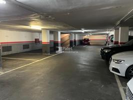 PLAZA EN VENTA EN CALLE CORSEGA 52 photo 0