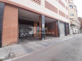 Plaza de parking en alquiler en Rambla Catalana photo 0