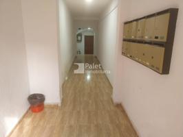 Edificio residencial en venta con rentabilidad en zona consolidada photo 0
