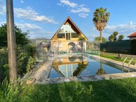CASA CON NAVE EN PONTEAREAS photo 0