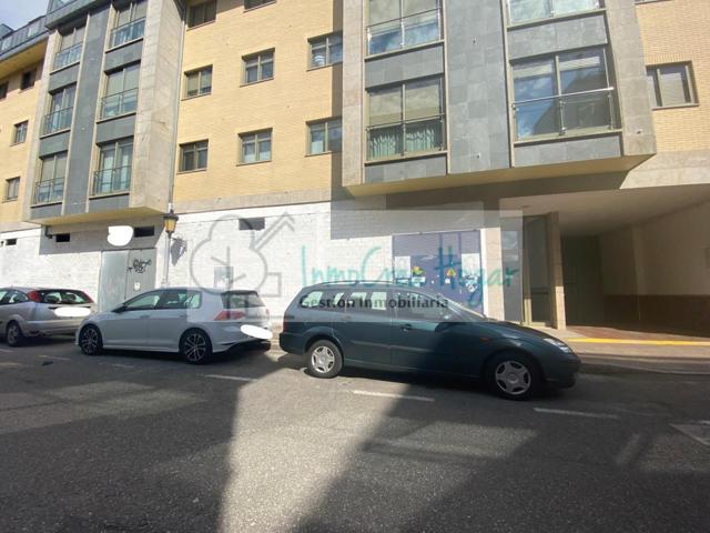 LOCAL DE 800 M2 EN O PORRIÑO photo 0