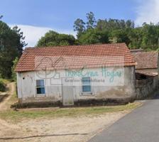 Casa en Salvatierra de Miño, en galpón y ruinas de piedra. photo 0