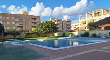 AMPLIO PISO A TAN SÓLO 50 METROS DE LA PLAYA DE PONIENTE CON PISCINA COMUNITARIA ESPECIAL FAMILIAS photo 0