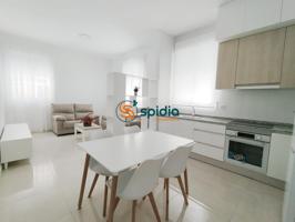 Piso a estrenar de planta baja en pleno centro de Aguilas a 100m de la playa y 110m de la Glorieta photo 0