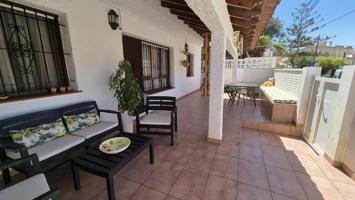 APARTAMENTO EN LA COLA (CALABARDINA) A 150 M DE LA PLAYA photo 0