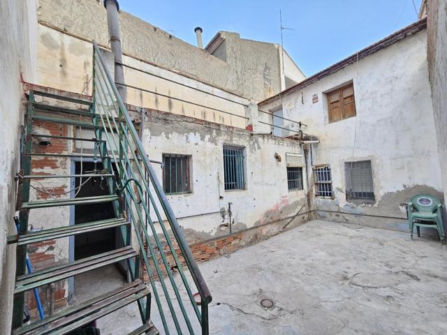 SE VENDE CASA PARA REFORMAR EN ALGUAZAS photo 0