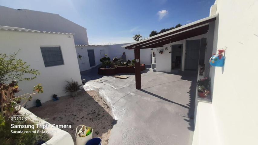 SE VENDE CASA EN EL LLANO DE MOLINA photo 0