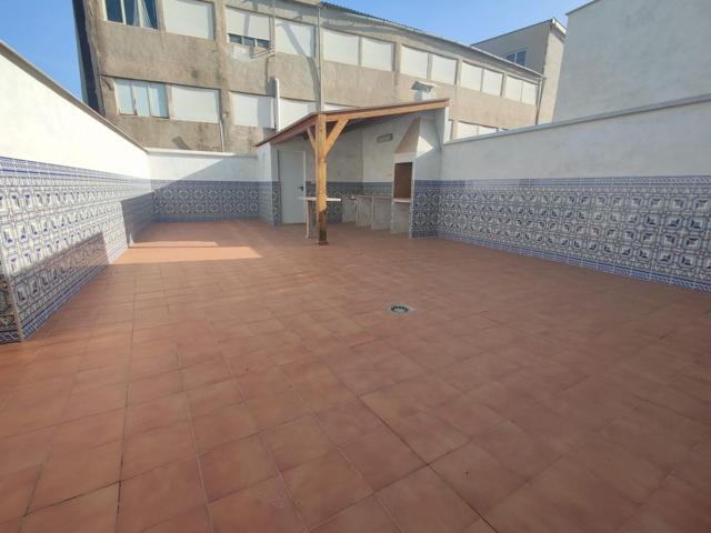 SE VENDE PISO EN CEUTÍ photo 0