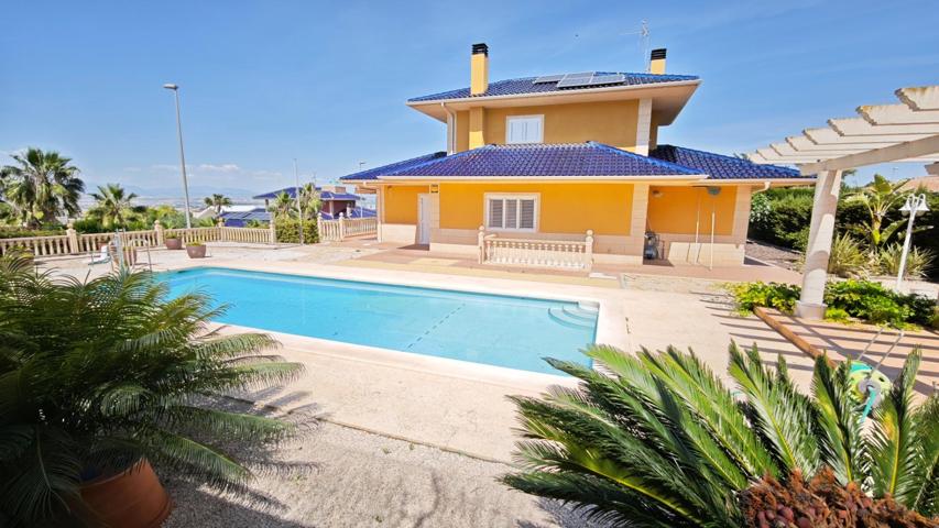 SE VENDE CHALET EN MOLINA DE SEGURA photo 0
