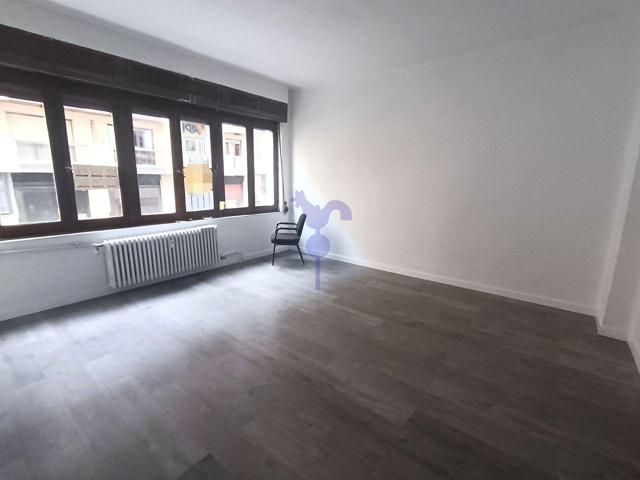 OFICINA EN VENTA photo 0