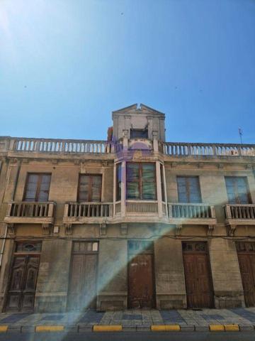 CASA UNIFAMILIAR CON PATIO photo 0