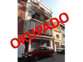 Piso en venta en Canovelles photo 0