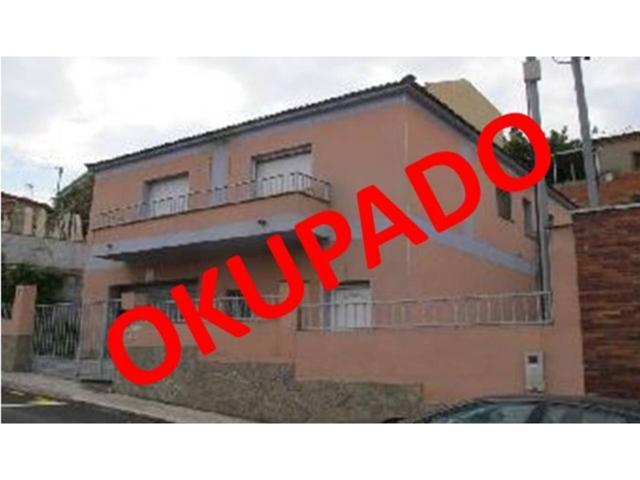 Chalet en venta en Sant Vicenç dels Horts photo 0