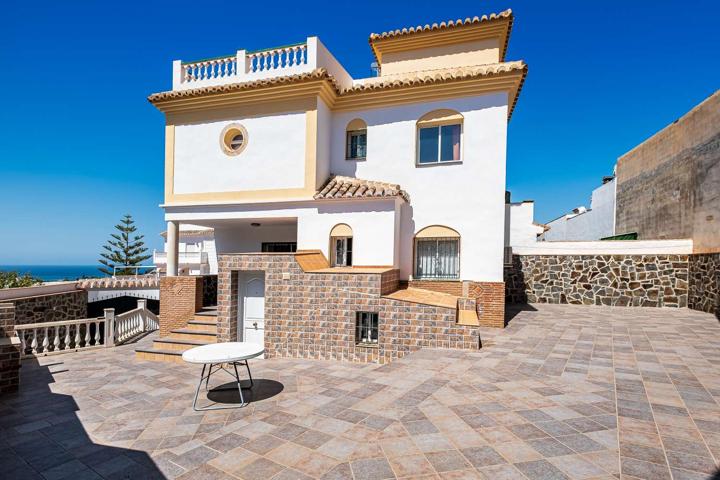 Casa En venta en Nerja photo 0