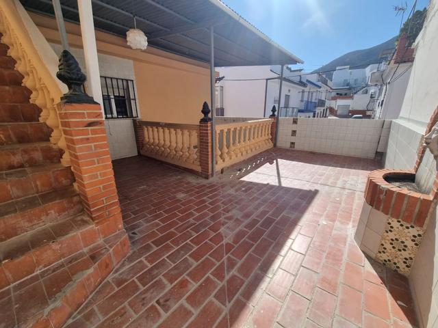 Villa En venta en Alhaurín el Grande photo 0