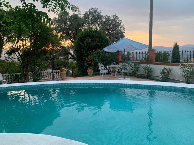 Villa En venta en Alhaurín el Grande photo 0