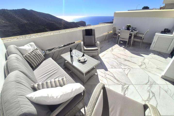 APARTAMENTO RENOVADO EN UN ESTILO MODERNO CON TERRAZA GRANDE Y VISTAS AL MAR. COMPLEJO MALIBU photo 0