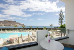 Apartamento en primera linea al mar con fantasticas vistas photo 0