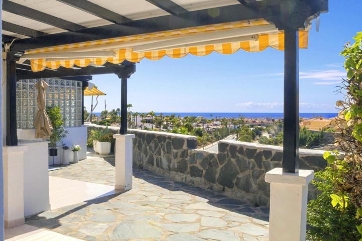 BUNGALOW DOBLE (ESQUINA) DE 80 M2 EN LOS CANARIOS I CON VISTAS AL MAR. PISCINA. CERCA DEL CENTRO DE ARGUINEGUÍN. photo 0