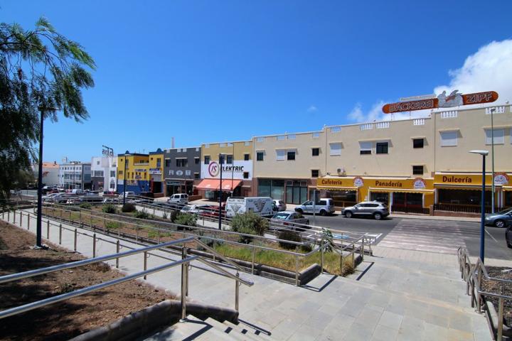 Local comercial de casi 357 m² en zona comercial de El Tablero de Maspalomas photo 0