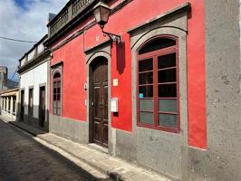 ARUCAS - casa familiar totalmente reformada en el casco histórico de Arucas photo 0