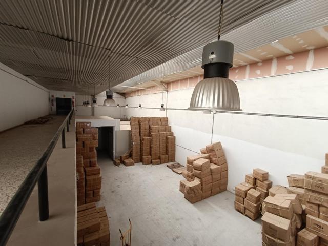 Estupenda nave industrial en el poligono Guadalhorce. photo 0