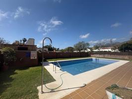 ESTUPENDO PISO EN TORREMOLINOS. photo 0