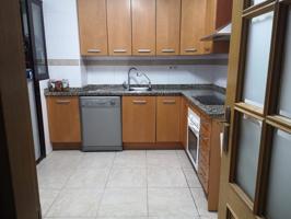 Estupendo piso en alquiler en Urbanizacion. photo 0
