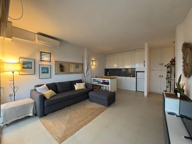 OL51 - Apartamento 1 habitación en Coves Noves photo 0