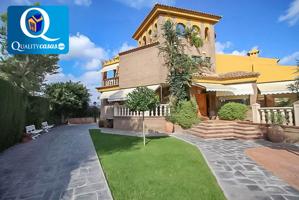 Chalet en Venta en La Almajada photo 0