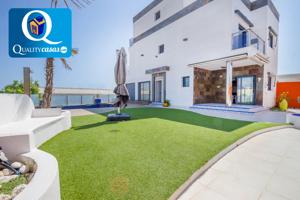 Chalet en Venta en Cabo de Huertas photo 0
