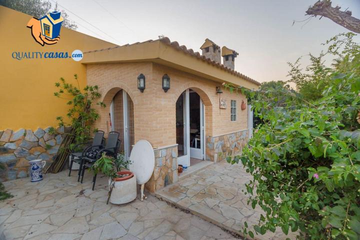Chalet en Venta en Girasoles photo 0