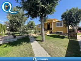 Chalet en Venta en Golf photo 0