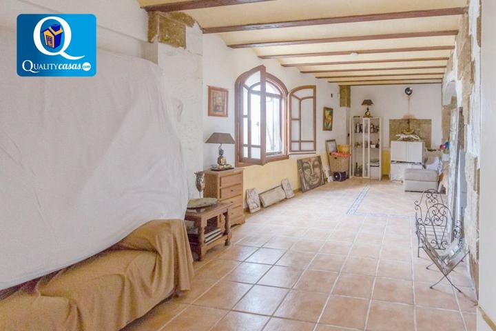 Casa en Venta en Crevillent photo 0