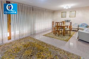 Casa en Venta en Pla Carolinas - Garbinet photo 0