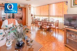 Piso en Venta en Vistahermosa photo 0