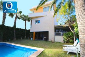 Chalet en Venta en Cabo de Huertas photo 0