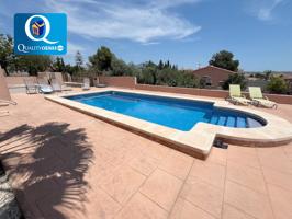 Villa en Venta en Rio Park photo 0