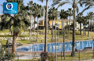 Bungalow en Venta en Golf Bonalba photo 0