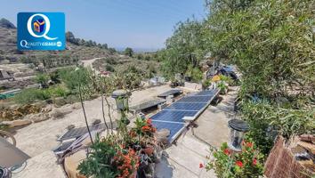 Chalet en Venta en Busot photo 0