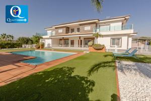 Villa en Venta en Polígono Cachapets photo 0